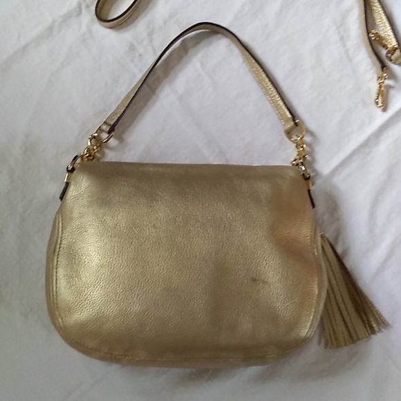 **WKEND SALE** Michael Kors Metallic Pale Gold Bedford Tassel Med - Picture 3 of 16